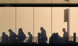 As Goldman Sachs moves MDs to Frankfurt, some JPMorgan people are in London until April
