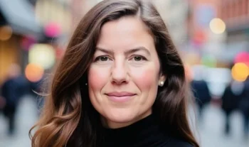 Eva Churchill 