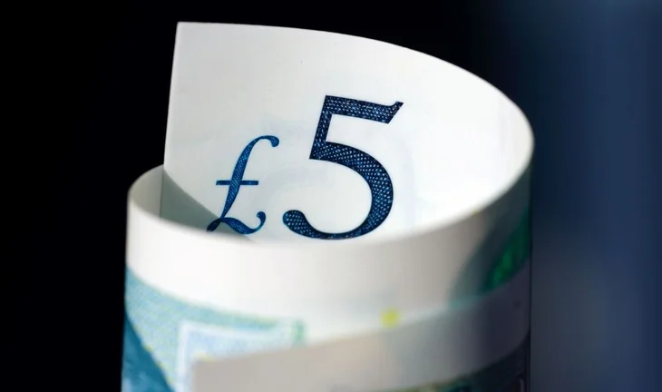 D.E. Shaw's London investment professionals earned $778k last year