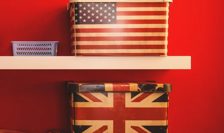 US and UK flag boxes
