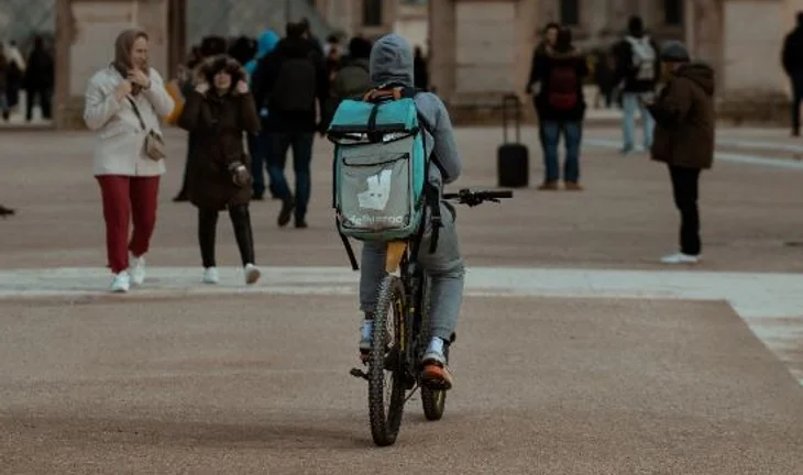 Ex-bankers poised to make fortunes at Deliveroo as more quit for start-ups