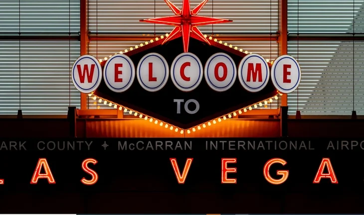 welcome to las vegas sign